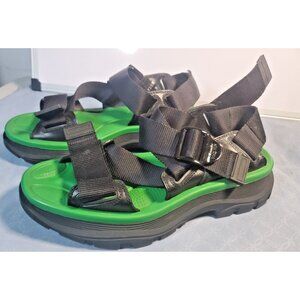 Alexander McQueen Women's Black Tread Strappy Sandal Shoe Size US 8 / EU 38